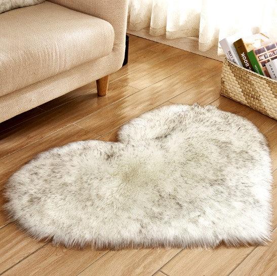 Cute Heart Shaped Rug - Ganesha's Market